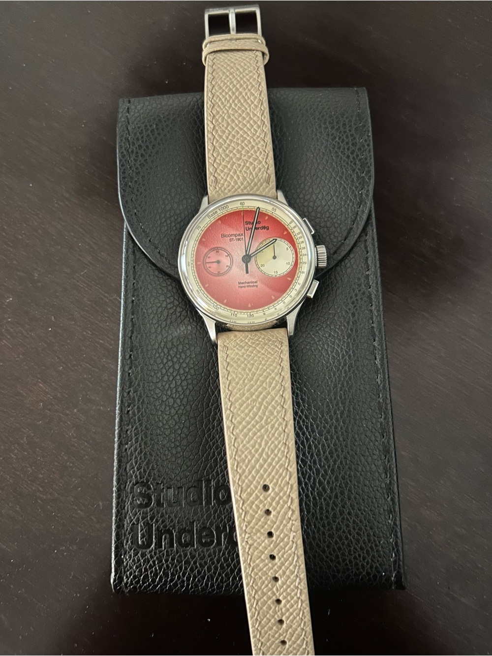 Studio Underd0g “Strawberries n Cream” Wimbledon 39mm watch, unisex. B&P - Picture 4 of 10